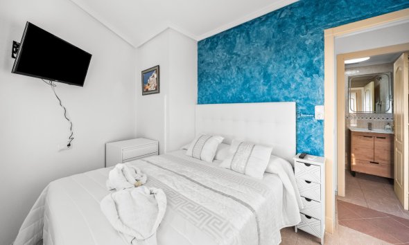 Resale - Apartment - Torrevieja - La Mata