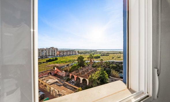 Resale - Apartment - Torrevieja - La Mata