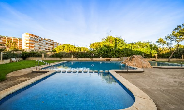 Resale - Apartment - Torrevieja - La Mata