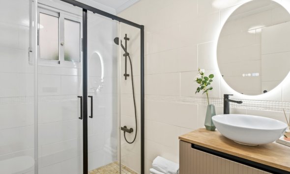 Resale - Apartment - Orihuela Costa - La Florida