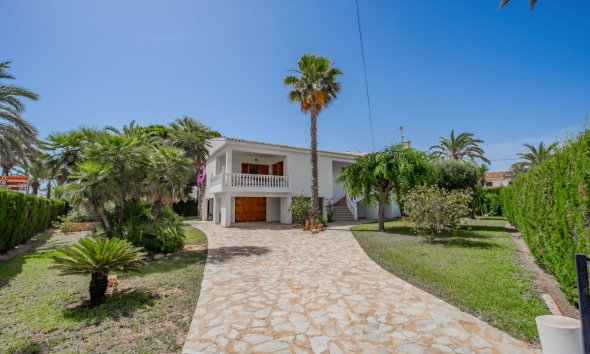 Resale - Villa - Orihuela Costa - Cabo Roig