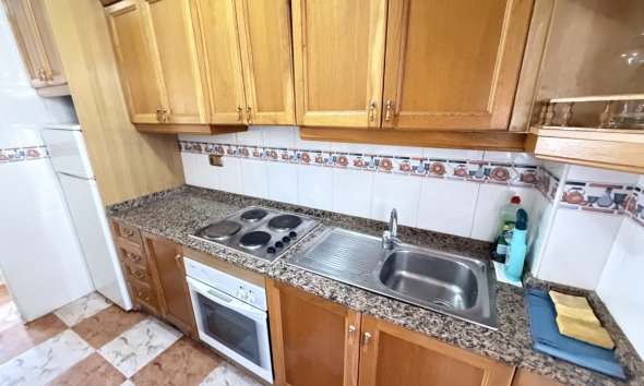 Resale - Apartment - Orihuela Costa - Villamartín