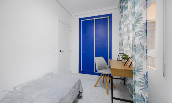 Resale - Apartment - Torrevieja - Habaneras