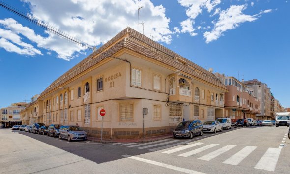 Resale - Apartment - Torrevieja - Habaneras