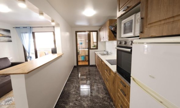Resale - Apartment - Torrevieja - Centro