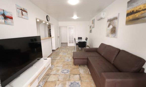 Resale - Apartment - Torrevieja - Centro