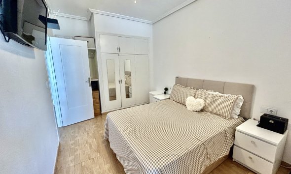 Resale - Apartment - Orihuela Costa - Cabo Roig
