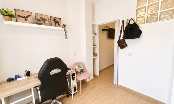 Resale - Apartment - Orihuela Costa - Cabo Roig