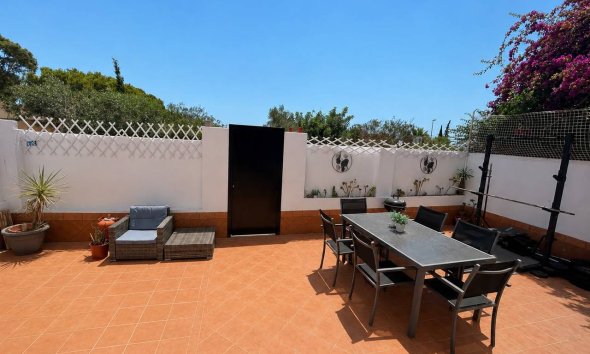 Resale - Apartment - Orihuela Costa - Cabo Roig