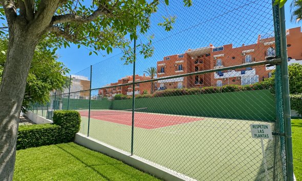 Resale - Bungalow - La Mata