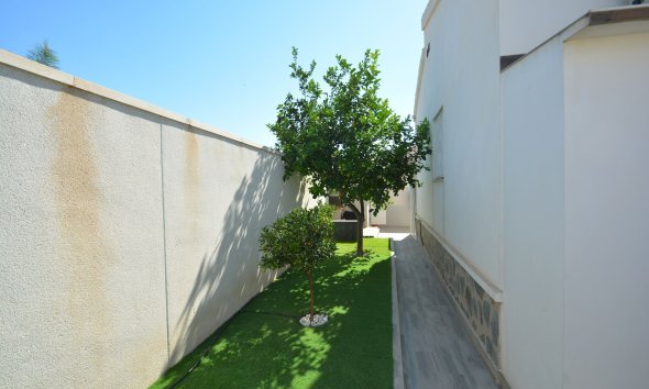 Reventa - Villa - Ciudad Quesada - Lo Pepin