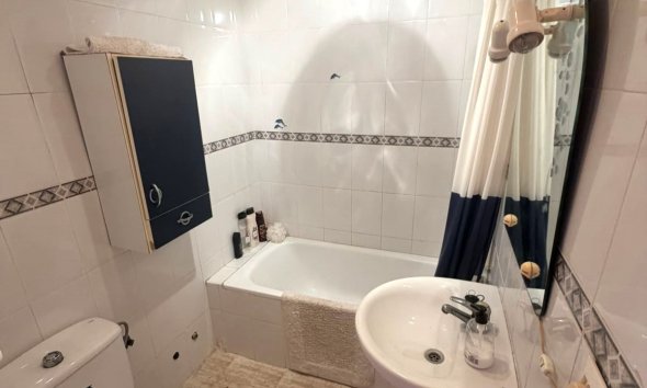 Resale - Apartment - Torrevieja - Urbanización San Luis