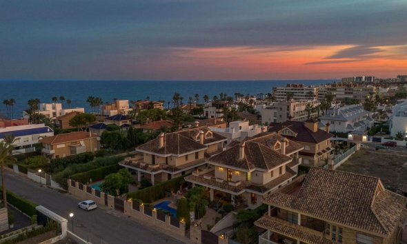 Rynek Pierwotny - Domy - Torrevieja