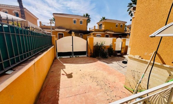 Rynek Pierwotny - Domy - Torrevieja