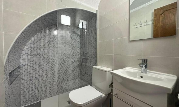 Obra nueva - Casas - Torrevieja