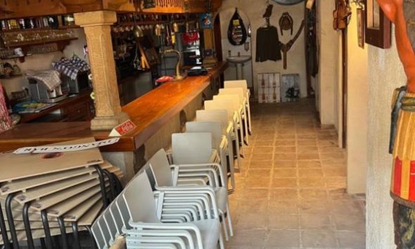 Rynek Pierwotny - Lokale użytkowe - Moraira Teulada - Moraira