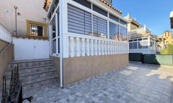Obra nueva - Casas adosadas - Orihuela