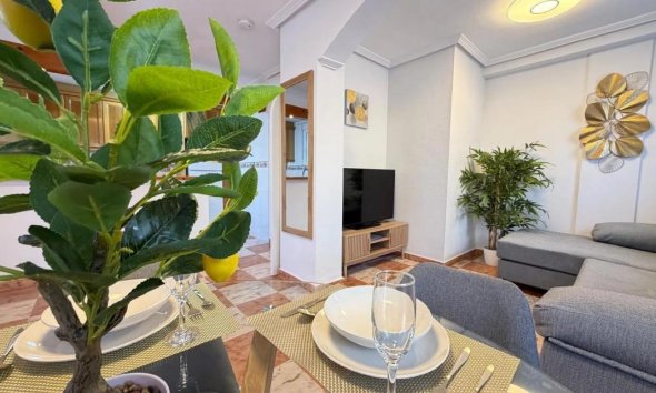 Obra nueva - Casas adosadas - Orihuela