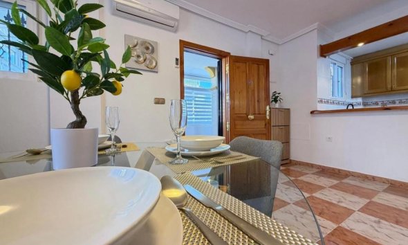 Obra nueva - Casas adosadas - Orihuela