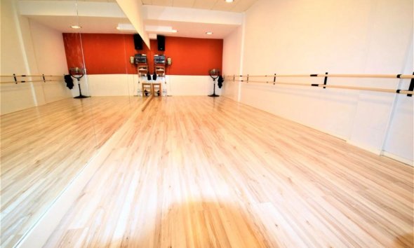 New Build - Commercial premises - Guardamar del Segura