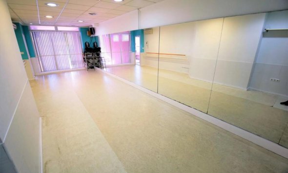New Build - Commercial premises - Guardamar del Segura