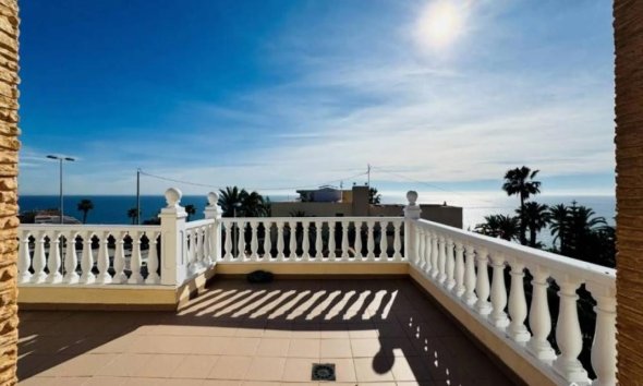 Rynek Pierwotny - Wolnostojący domek - Torrevieja
