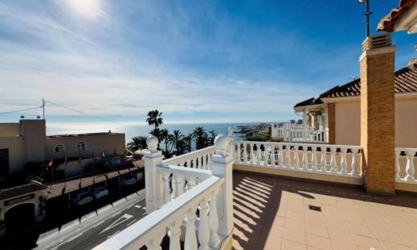 Rynek Pierwotny - Wolnostojący domek - Torrevieja