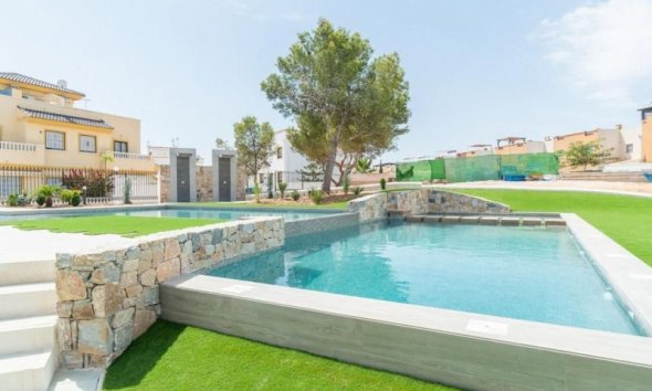 Rynek Pierwotny - Bungalow / Domek parterowy - Torrevieja
