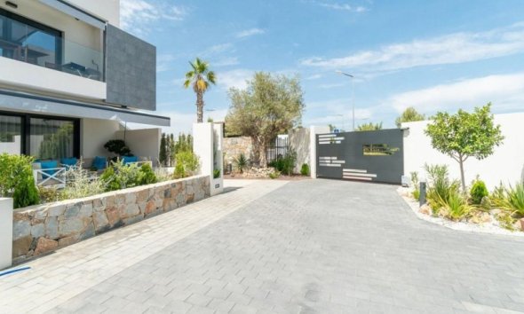 Rynek Pierwotny - Bungalow / Domek parterowy - Torrevieja