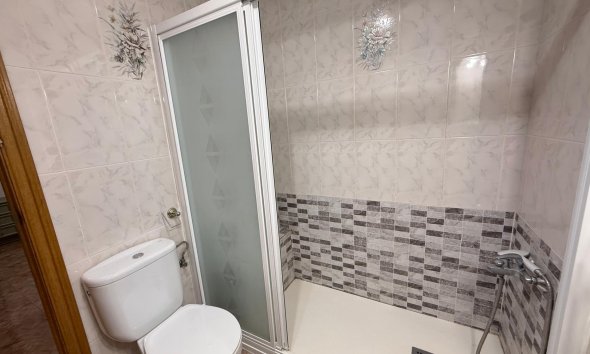 Resale - Apartment - Torrevieja - Estacion de autobuses
