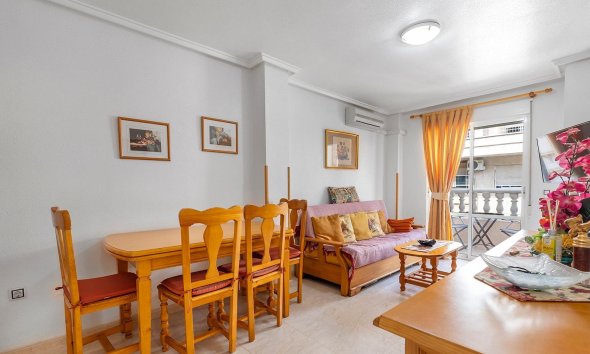 Rynek Wtórny - Apartament - Torrevieja - Estacion de autobuses
