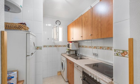 Rynek Wtórny - Apartament - Torrevieja - Estacion de autobuses