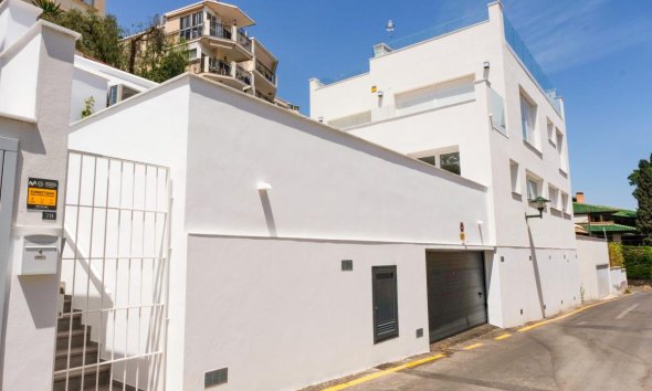 Obra nueva - Plantas bajas - Málaga