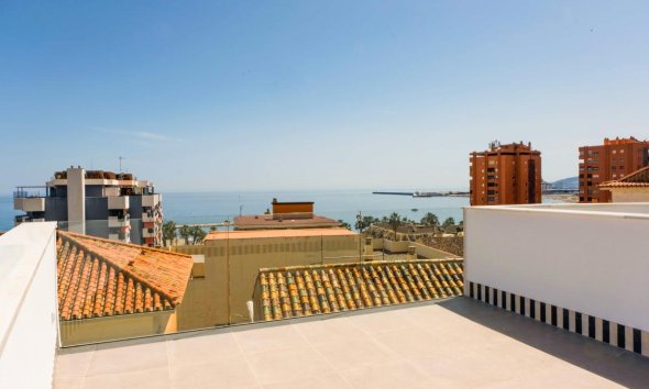 Obra nueva - Plantas bajas - Málaga