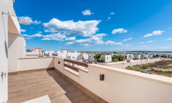 Obra nueva - Villa - Los Montesinos