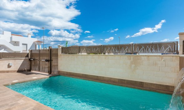 Obra nueva - Villa - Los Montesinos
