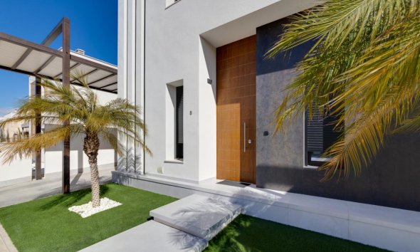 Obra nueva - Villa - Pilar de la Horadada