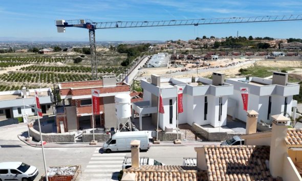 Obra nueva - Adosado - Algorfa