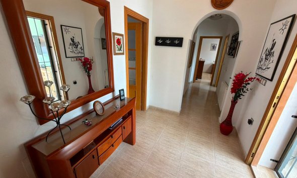 Reventa - Villa - Los Montesinos - La Herrada