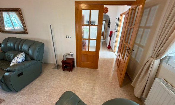 Reventa - Villa - Los Montesinos - La Herrada