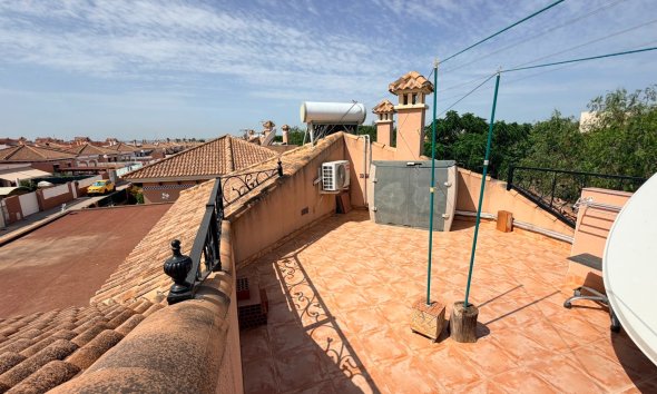 Reventa - Villa - Los Montesinos - La Herrada
