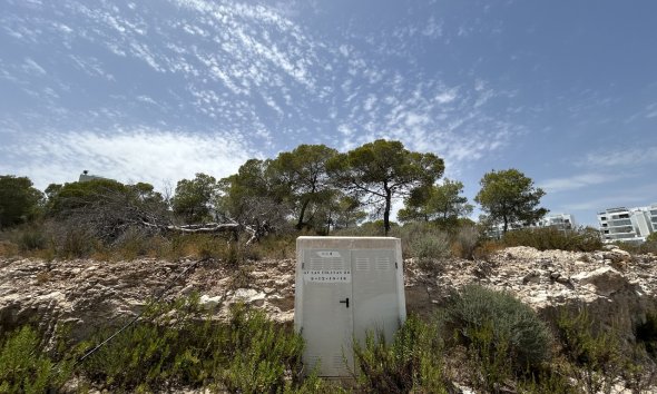 Resale - Land - Orihuela Costa - Las Colinas Golf