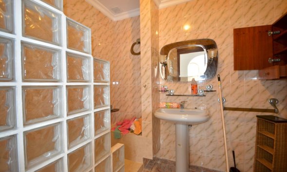 Resale - Terraced house / Townhouse - Torrevieja - El limonar