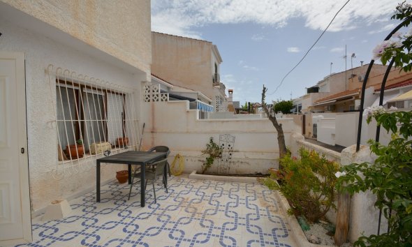 Resale - Terraced house / Townhouse - Torrevieja - El limonar