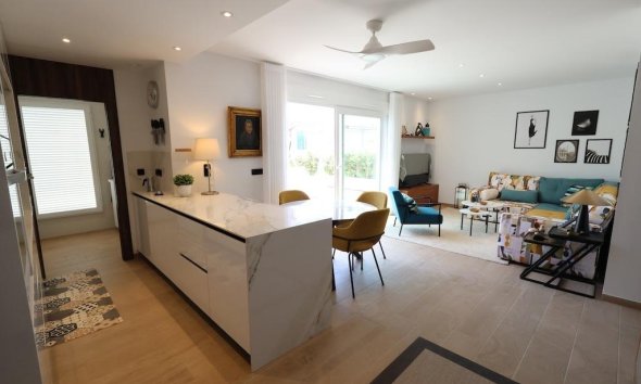 Resale - Apartment - Algorfa - Comunidad Valenciana