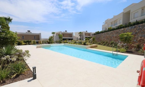 Resale - Apartment - Algorfa - Comunidad Valenciana