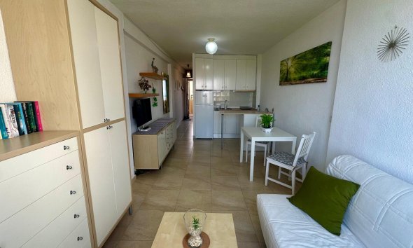 Resale - Apartment - Torrevieja - Cabo Cervera