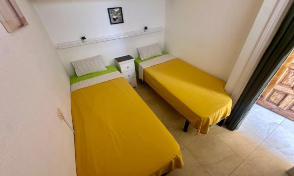 Resale - Apartment - Torrevieja - Cabo Cervera