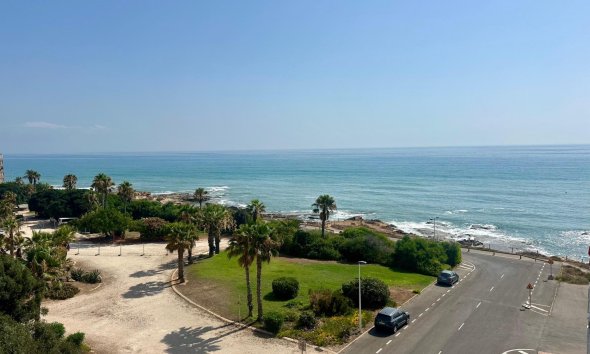 Resale - Apartment - Torrevieja - Cabo Cervera