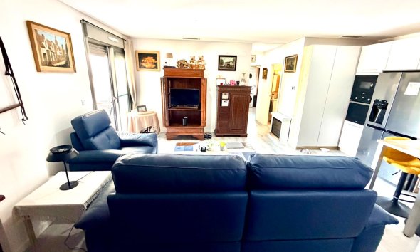 Resale - Apartment - Orihuela Costa - La Zenia